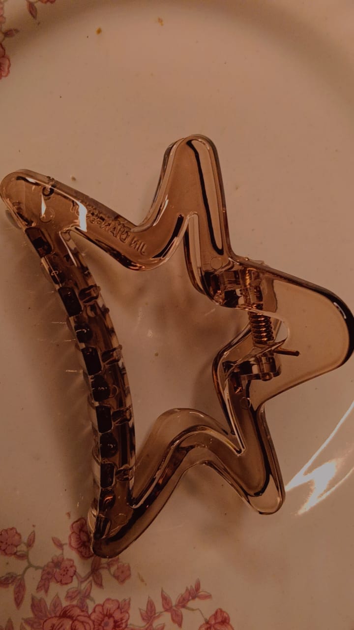 Stellar Luxe Star Hair Claw Clip-Premium Glossy Collection - Image 3