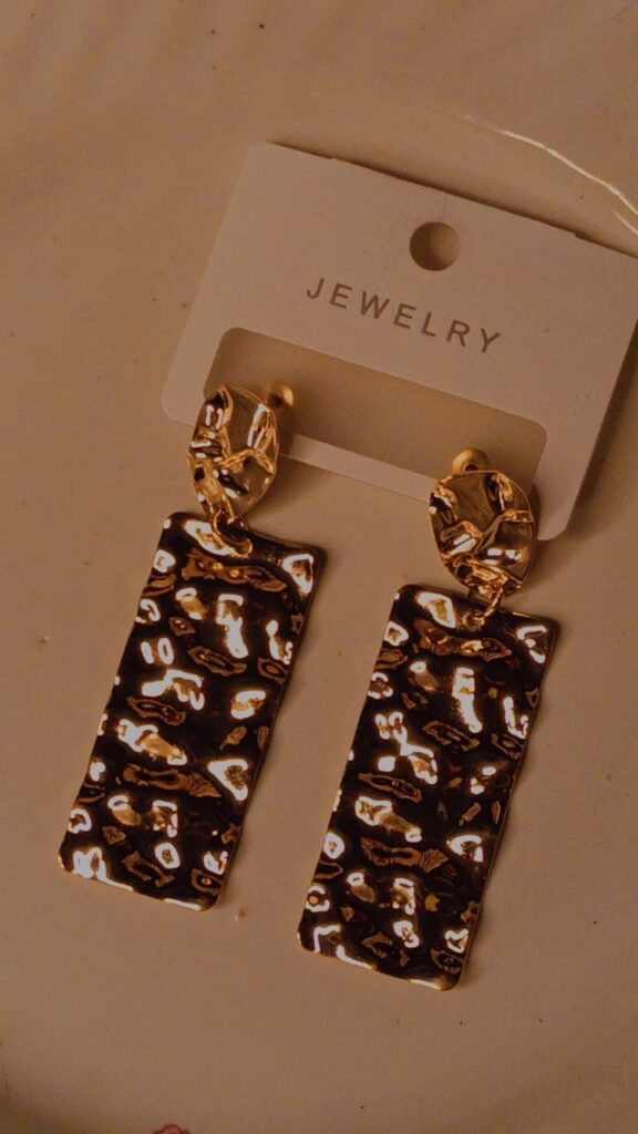 Anti- tarnish gold textured rectangle drop earrings for women.