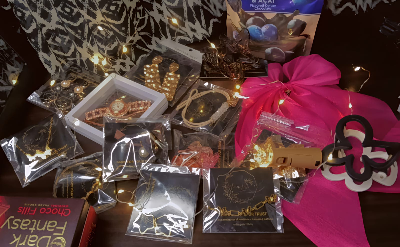 Luxury Chocolate & Accessory Gift Hamper-Pearlith Edition - Image 3